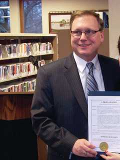 Stratford Mayor Honors Outgoing Library Director With Town Proclamation
