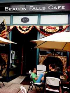 Beacon Falls Cafe Wins DVlicious 'Best Brunch In Dutchess' Contest