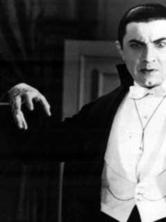 'Dracula' Double Feature Comes To A Theater Near You