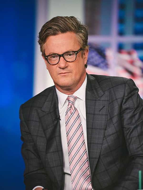 New Canaan's Joe Scarborough Officially Leaves GOP At Town Hall