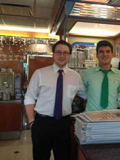 Newtown's Blue Colony Ranks Among Finalists For DVlicious 'Best Diner'