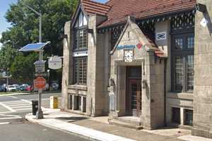 SEE ANYTHING? 'Calm, Composed' Robber Holds Up Englewood Bank