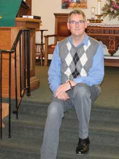 Cresskill Church Welcomes LGBT Community 