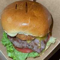 <p>One of several offerings from Boss Burger.</p>