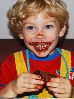 Chocolate Supports Bloomingdale Schools