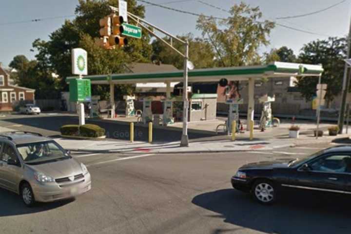 Fair Lawn Gas Station Attendant: Robber Hit Him, Took $600, Cigarettes