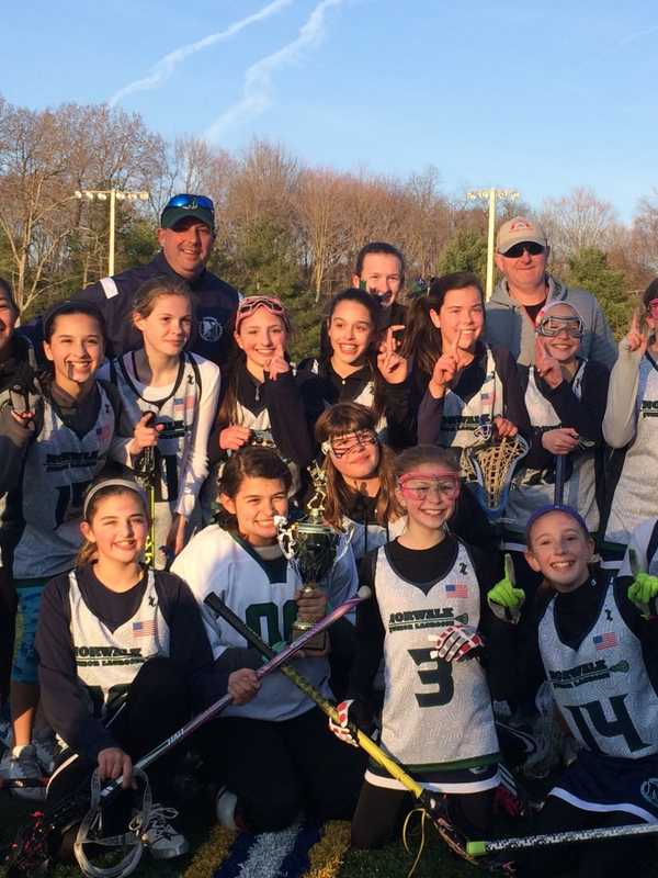 Norwalk Junior Blue Girl's Lacrosse Team Wins Icebreaker Tournament