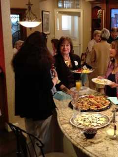 Ridgewood Guild Hosts Champagne Brunch Fundraiser