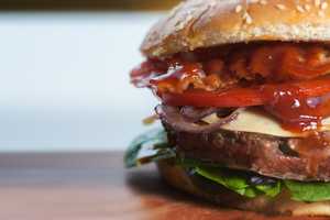 This Orange County Eatery In Top 10 For Statewide NY Best Burger Contest