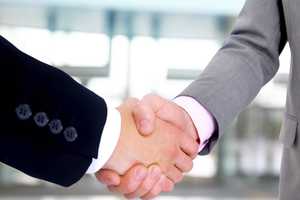 Midland Park Chamber Networking Event Includes Food, Wine Tasting
