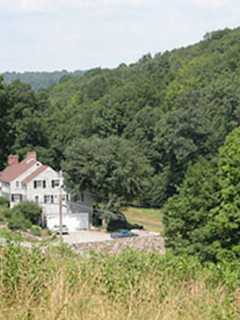 New Lewisboro Eagle Scouts Create Outdoor Classroom, Garden