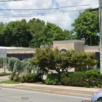 Burlgar At Large Following $8K Long Island Theft