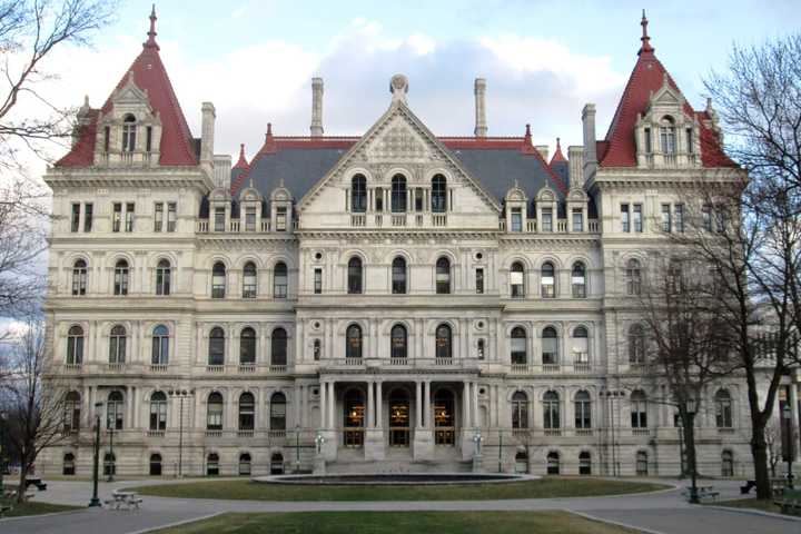 Another Raise? NY Senator Pushes Pay Hike For Nation’s Highest-Paid Lawmakers