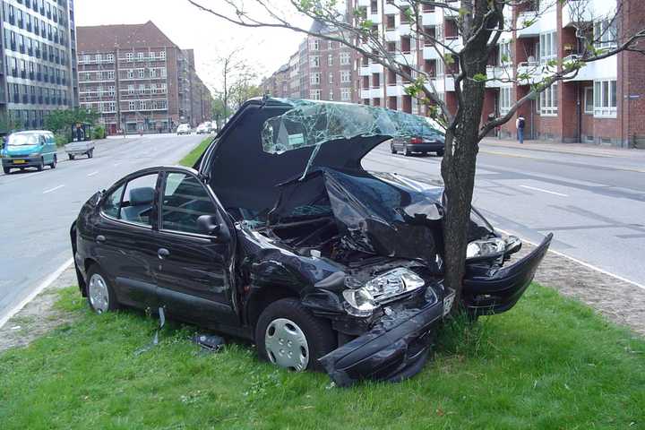 Study: Drivers In Connecticut More Likely To Crash