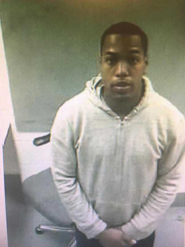 Norwalk Man Charged With Carrying 23 Bags Of Pot Into Stamford Court