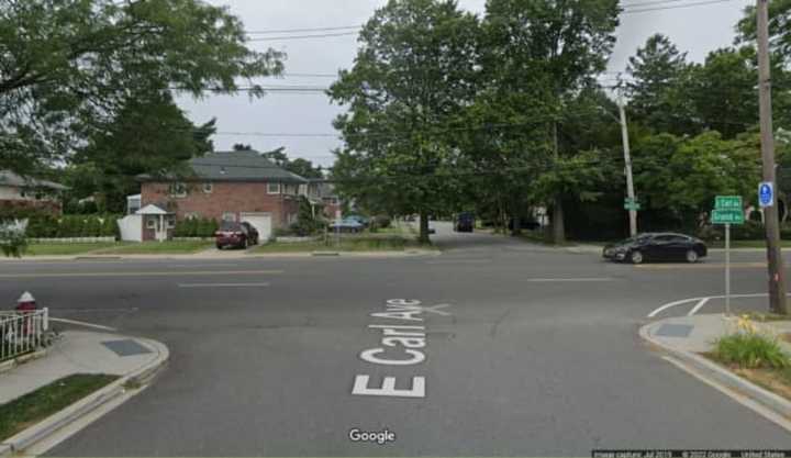 Grand Avenue and East Carl Avenue in Baldwin