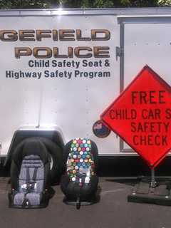 Ridgefield Police Offer Car Seat Clinic At Prospector Theater