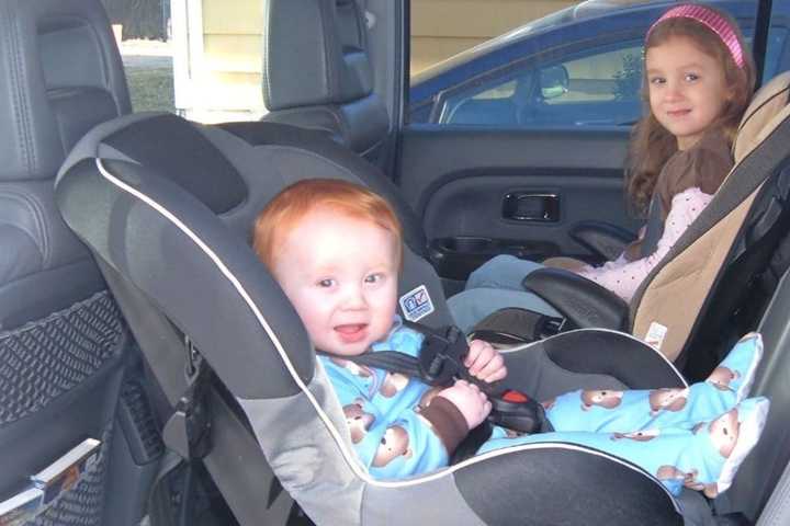 SAFETY CHECK: Hackensack Police Inspecting, Installing Child Safety Seats For Parents
