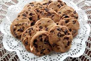 Yelp Users Say This Restaurant Has Best Chocolate Chip Cookies In Massachusetts