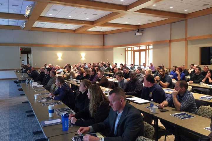 Clarkstown Police Officers Participate In Communications Seminar