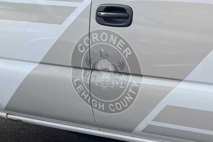 Poconos Man Hits Head On Curb, Dies While Getting Out Of Moving Car: Coroner