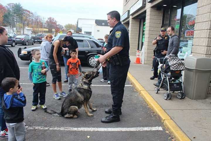Deli Dishes Up Fundraiser For Fairfield Police K9 Program