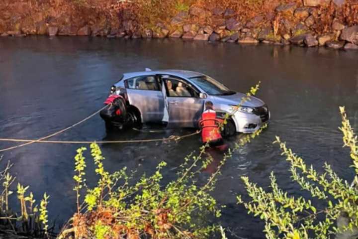 Drunk Driver Strikes Hudson Valley Residence, Crashes Into Creek, Sheriff Says