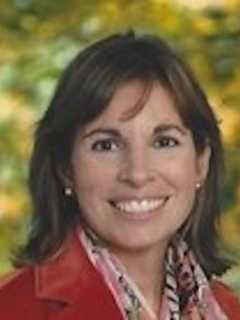 Lisa Annunziato, Beloved Teacher In Ridgefield For 21 Years, Dies At 57