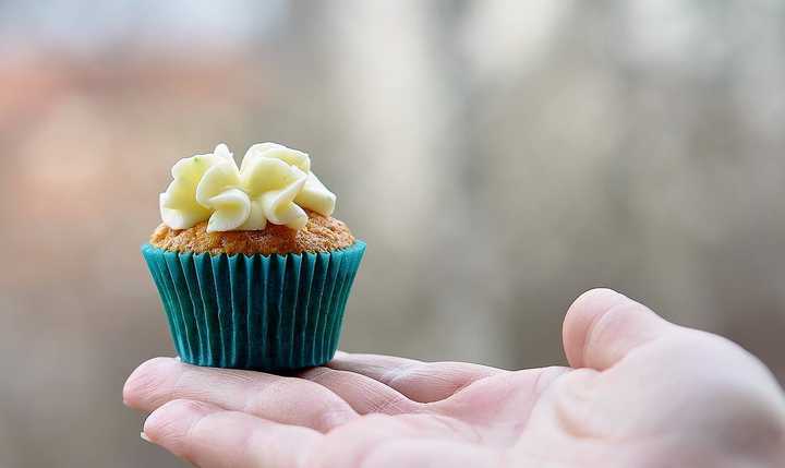 Edible Couture, a new boutique bakery in Stratford, has begun selling cupcakes, cake cups, and other baked desserts to customers.