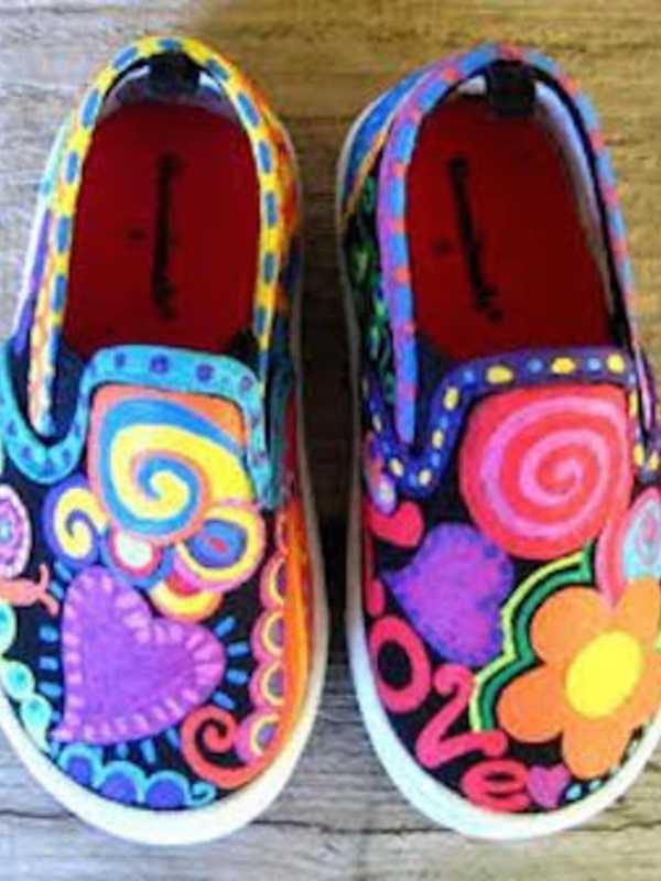 Kids Can Customize Their Kicks At The Darien Arts Center