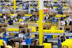 COVID-19: Amazon To Open New Delivery Centers In Hudson Valley