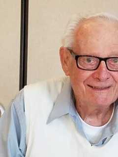 Robert E. Condon, 88, Former State Trooper, Telephone Co. Manager