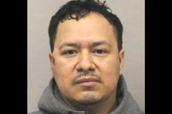 Authorities: Passaic Man Sexually Assaulted Pre-Teen