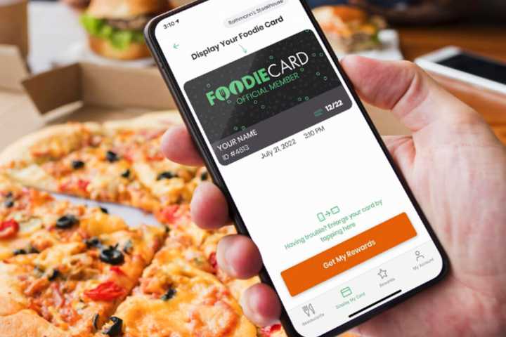 This Food Savings & Rewards App Lets You Save At 1500+ Restaurants!