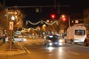 New Contest Lights Up Danbury For The Holidays