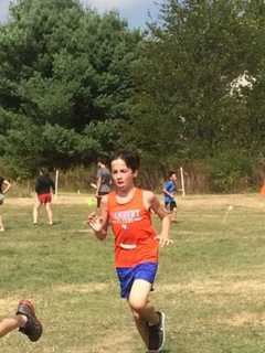 Danbury Flyers Take 3rd In Girls Race At Wilton Invitational