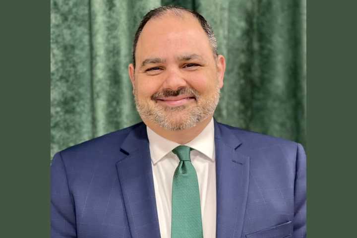 A year after being appointed as the Lindenhurst Superintendent of Schools, Anthony Davidson has resigned, the district announced.