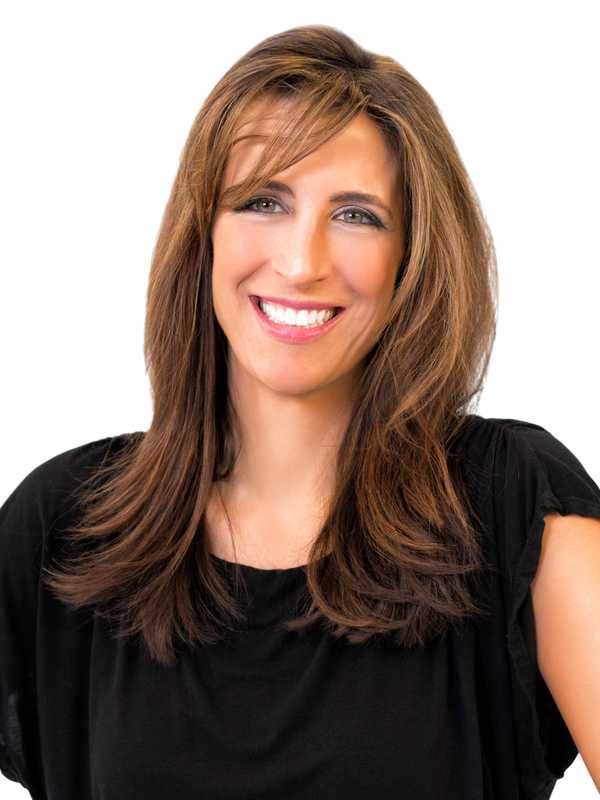 Briarcliff Woman Starts Mobile Tanning Service