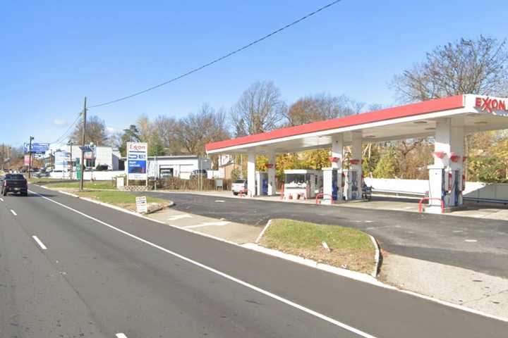 Ski-Masked Gunmen Rob Route 3 Gas Station