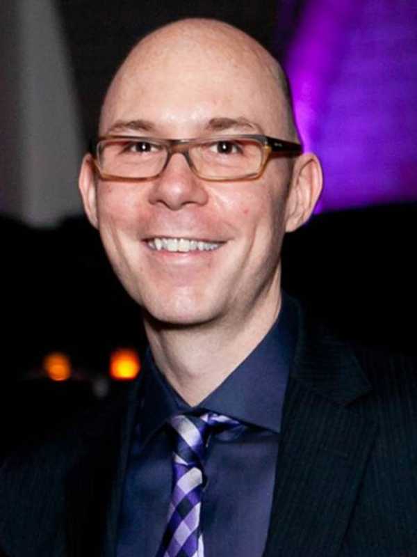 Tarrytown Urgent Care Physician Presented With Posthumous Award