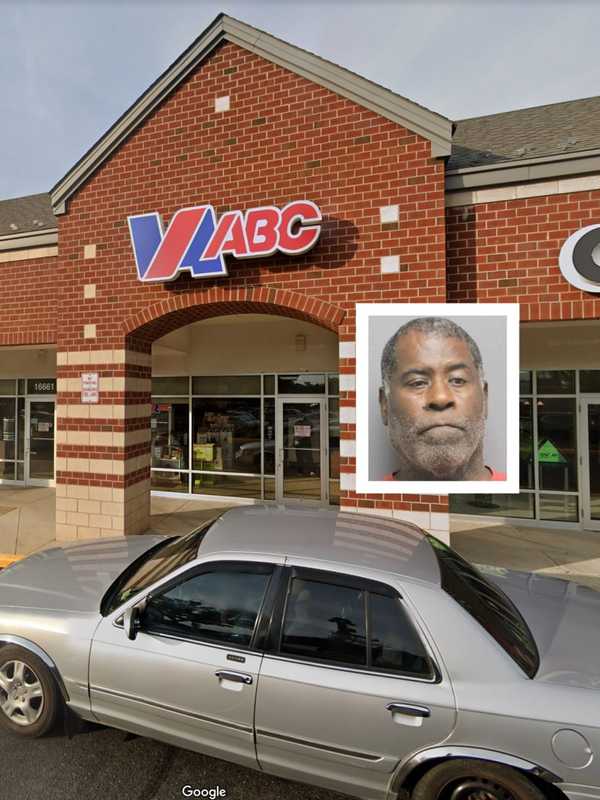 Drunken Sex Offender Urinates, Exposes Himself To Liquor Store Employees In VA: Police