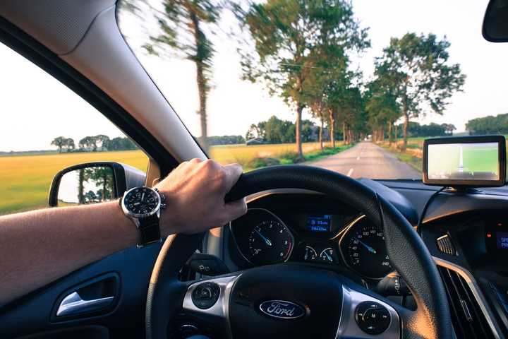 Study Finds 10 Safest Places To Drive In Mass