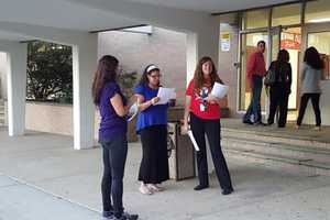 Elmwood Park Teachers Protest; Working Without Contract
