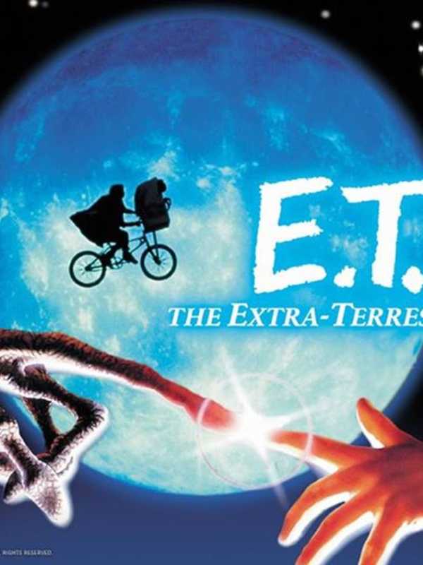 Watch Beloved Alien E.T. At Free Movie In Red Hook