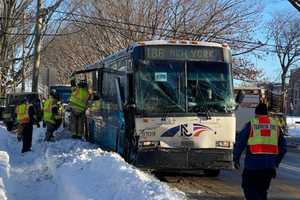 NJ Transit Bus Crashes On Atlantic City Expressway, 5 Injured