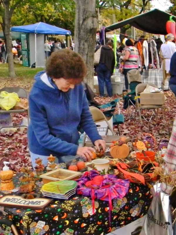 Leonia Church Hosts Fall Bazaar
