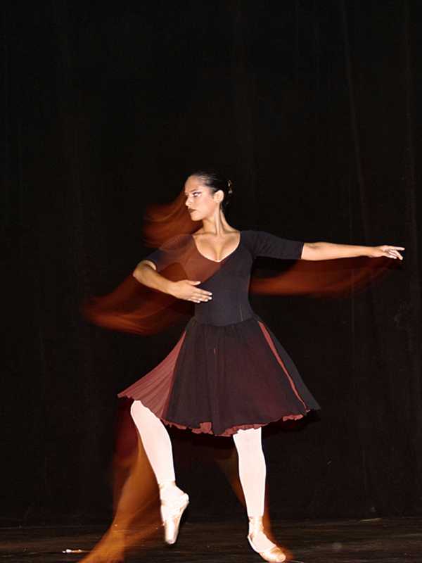 Edgewater Dance Center Invites Audiences To Show