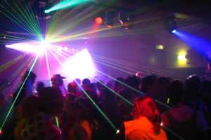 After Thanksgiving, Hit The Floor At Fort Lee Club For A Ladies' Night Out
