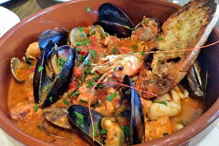 Westchester Eateries Serve Up Seven Fishes Feast For Christmas Eve