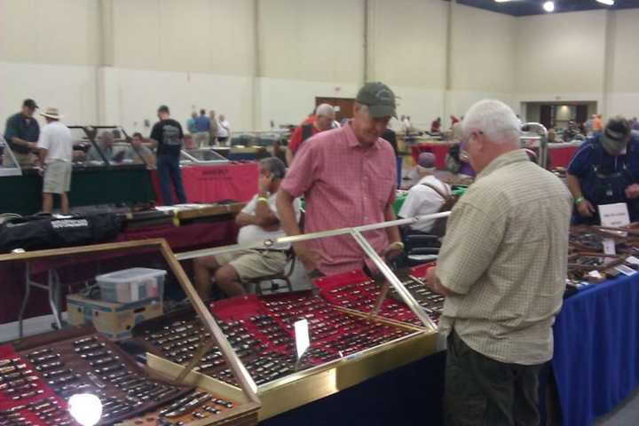 Wayne PAL Holds Antique And Collectible Show